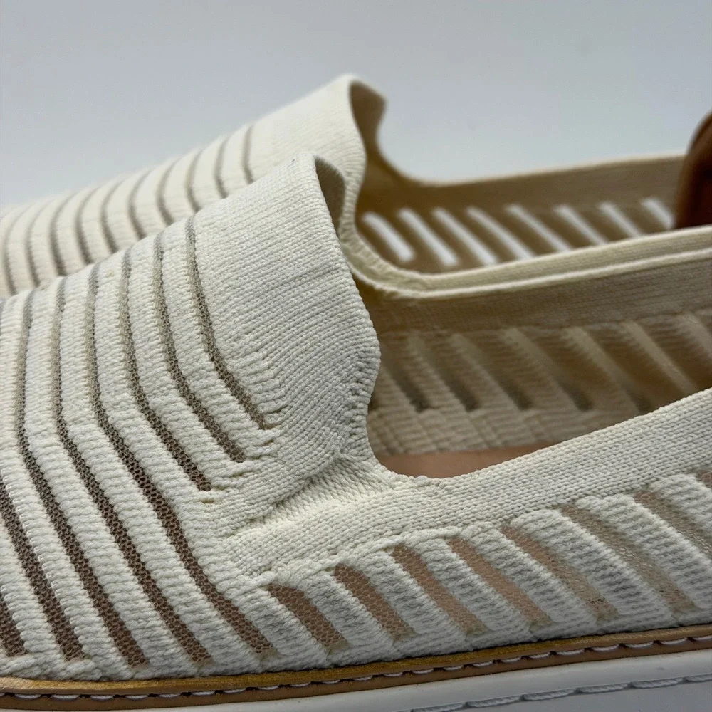 UGG Sammy Chevron Knit Slip-On Sneakers Cream Off White womens 7.5